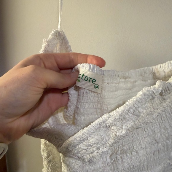 White Ruffled Mini Romper - Picture 2 of 4